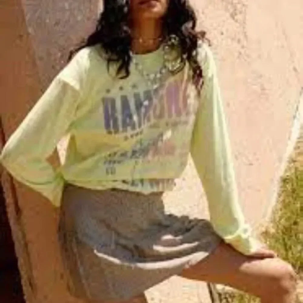 Daydreamer The Ramones Live on Tour - Hey Ho Let's Go Size Small - Picture 5 of 6